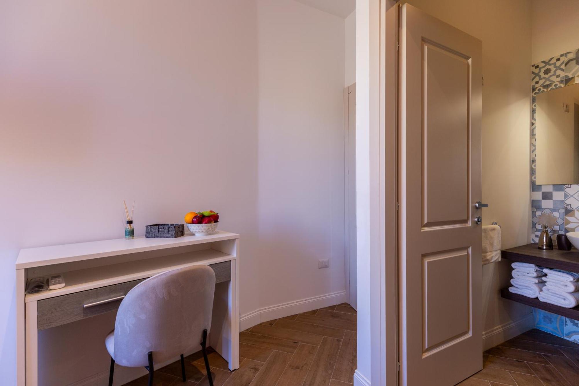 Hotel Ginett'S House à Cagliari Extérieur photo